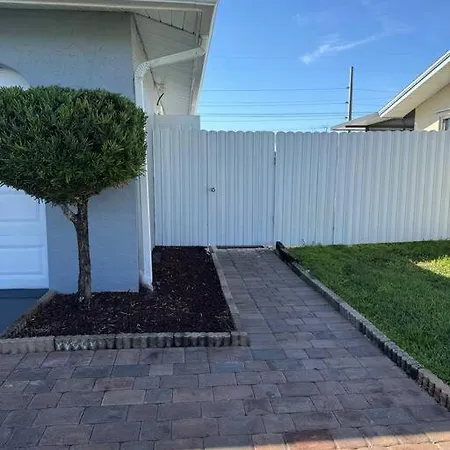 Studio In Downtown Cape Coral